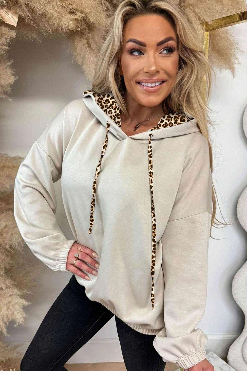 Jet Stream Elastic Cuffs Leopard Contrast Drawstring Hoodie