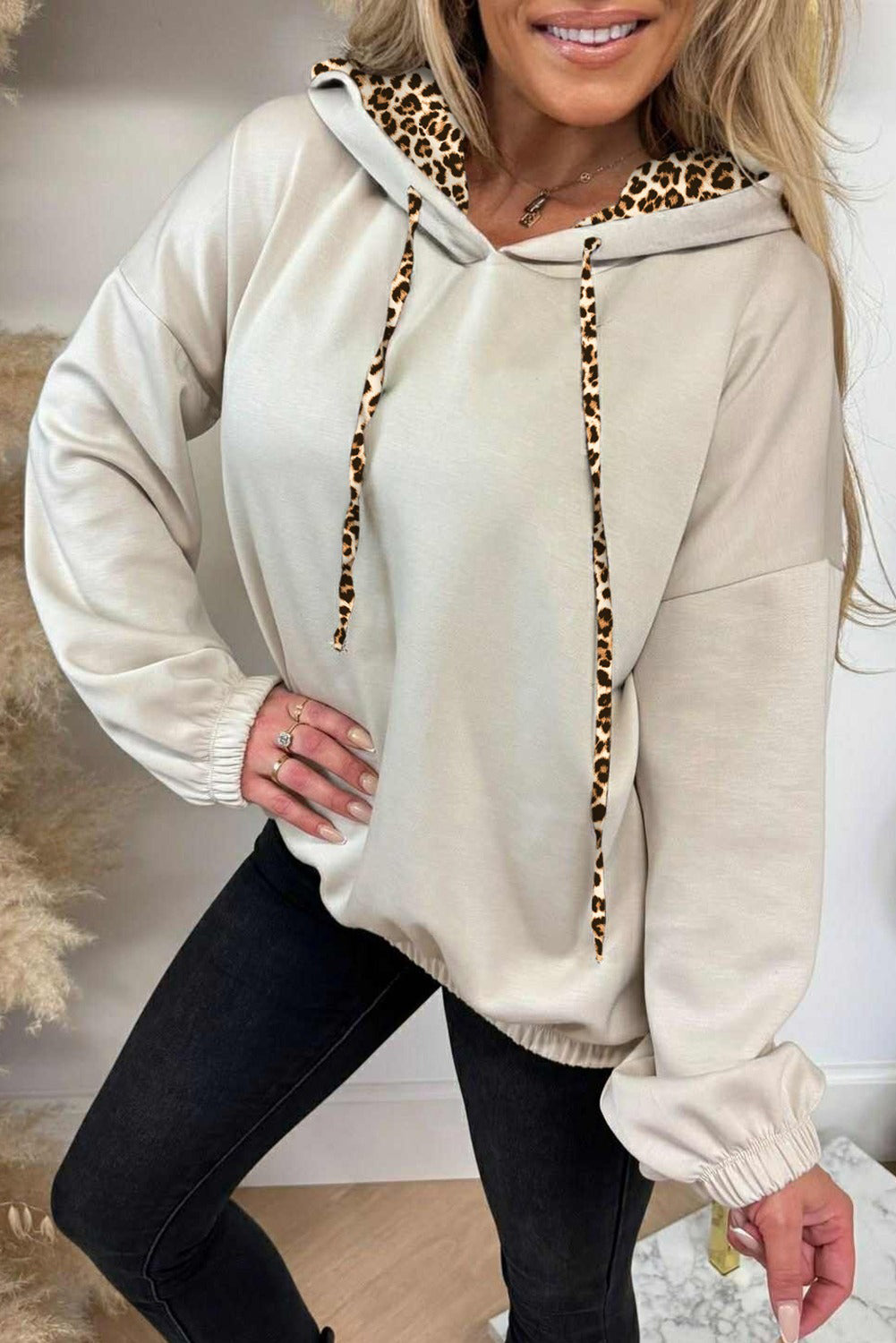 Jet Stream Elastic Cuffs Leopard Contrast Drawstring Hoodie